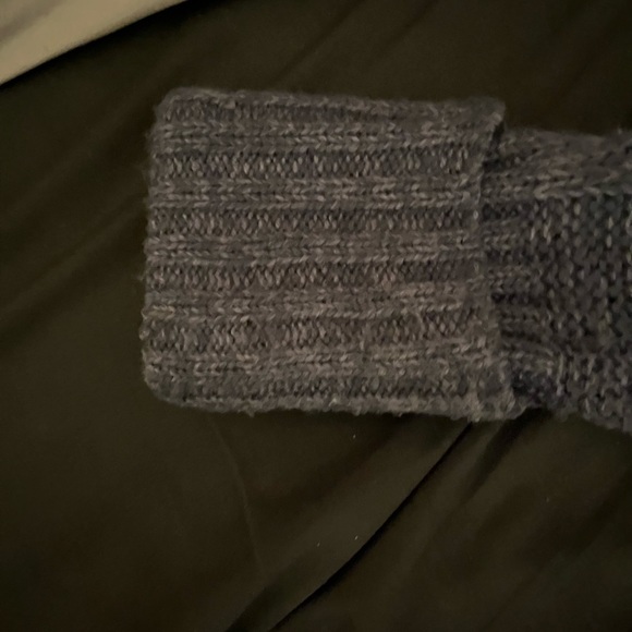 Women’s Sonoma toggle closure denim blue color sweater in size xl - Picture 8 of 11